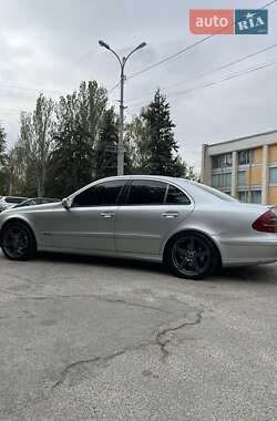 Седан Mercedes-Benz E-Class 2003 в 