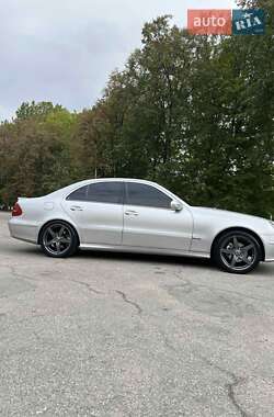 Седан Mercedes-Benz E-Class 2003 в 
