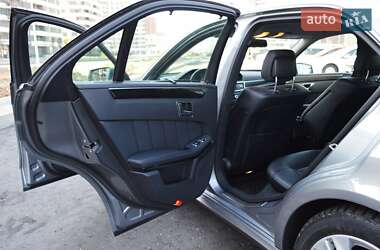 Седан Mercedes-Benz E-Class 2010 в 