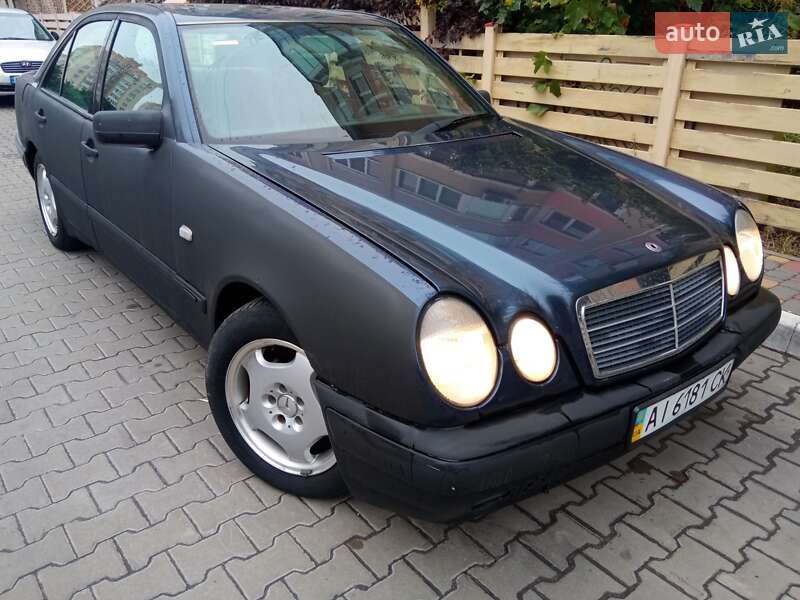 Mercedes-Benz E-Class 1997