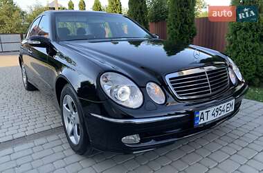 Седан Mercedes-Benz E-Class 2004 в 