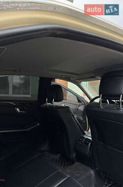Седан Mercedes-Benz E-Class 2012 в 