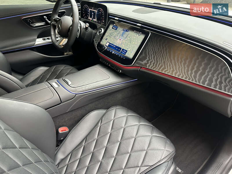 Седан Mercedes-Benz E-Class 2024 в Киеве