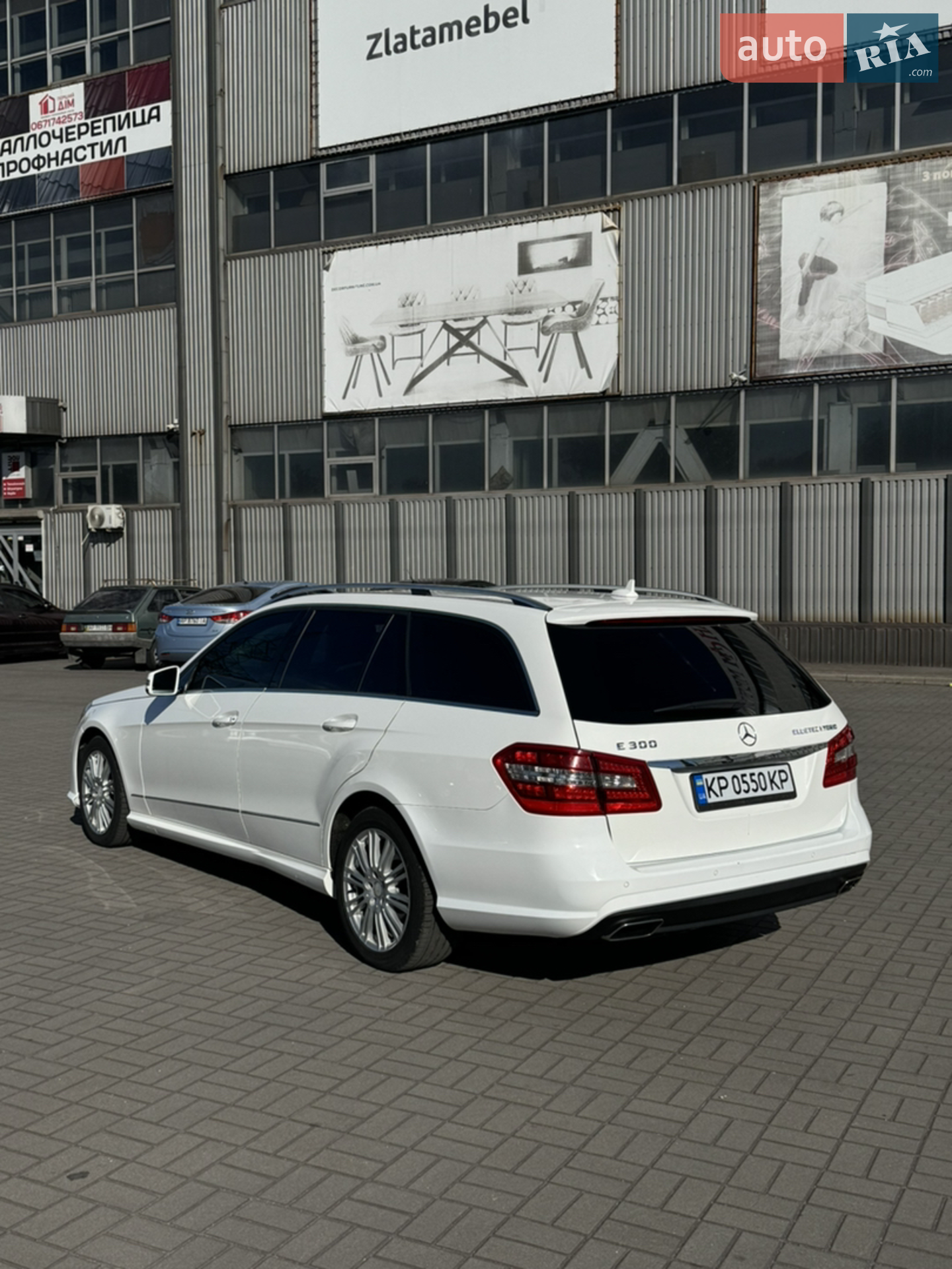 2012 Mercedes-Benz E-klasse - мініатюра 8