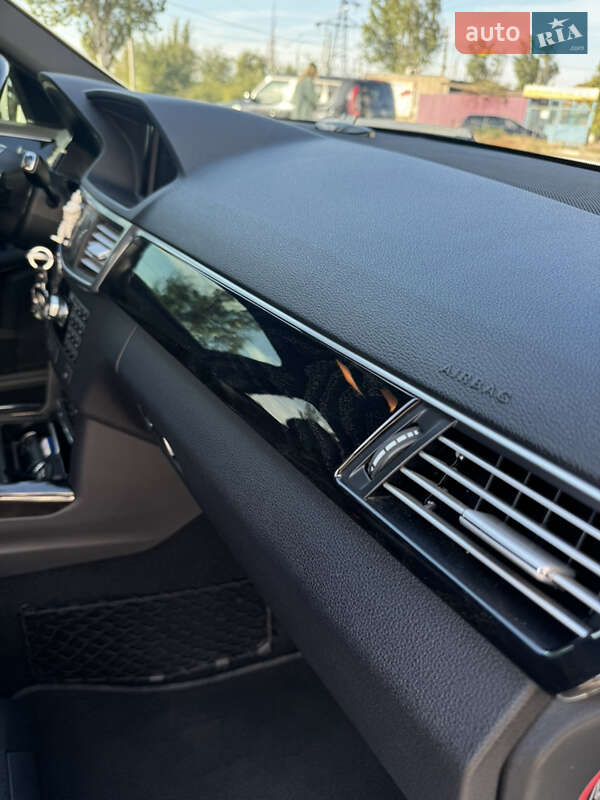 Универсал Mercedes-Benz E-Class 2012 в Запорожье