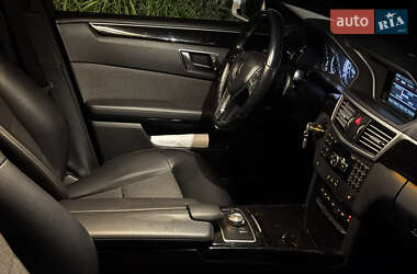 Седан Mercedes-Benz E-Class 2012 в 