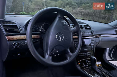Седан Mercedes-Benz E-Class 2003 в 
