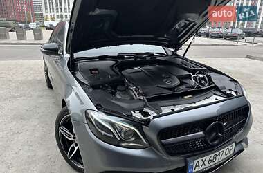 Седан Mercedes-Benz E-Class 2016 в 