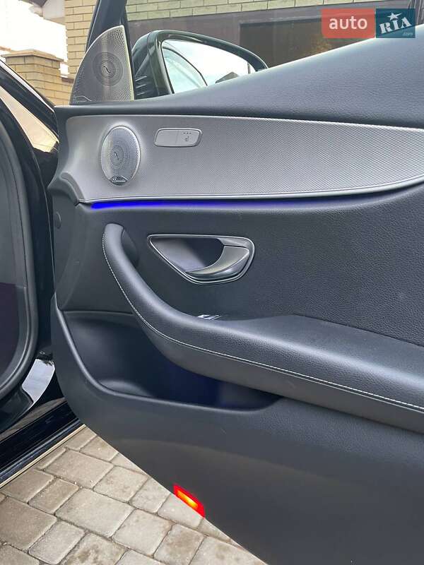 Универсал Mercedes-Benz E-Class 2016 в Черкассах фото 28 Универсал Mercedes-Benz E-Class 2016 в Черкассах