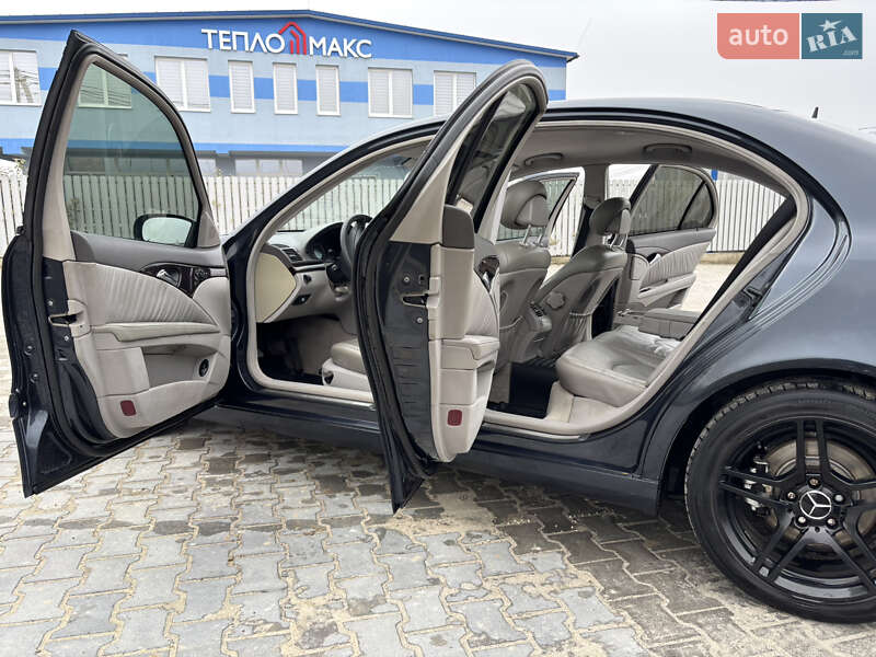 Седан Mercedes-Benz E-Class 2003 в Львові фото 30 Седан Mercedes-Benz E-Class 2003 в Львові