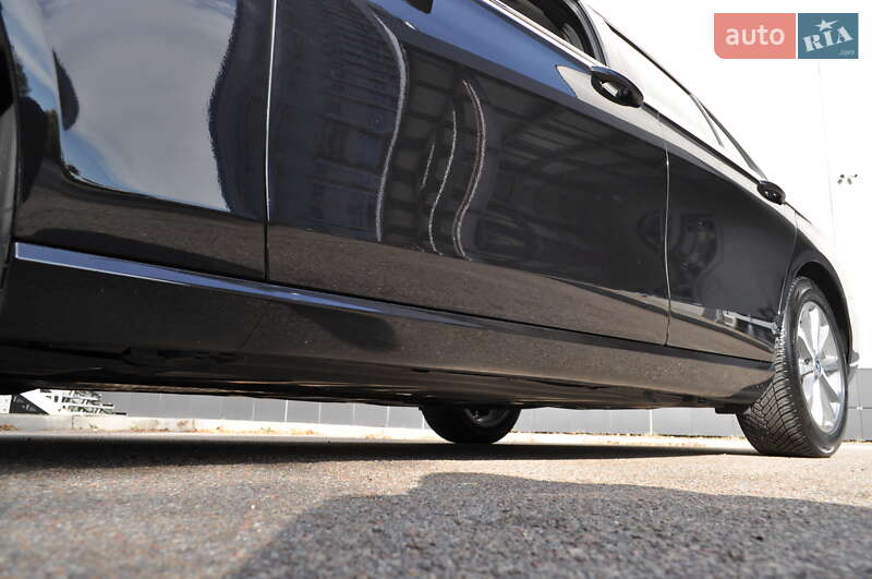 Седан Mercedes-Benz E-Class 2018 в Києві