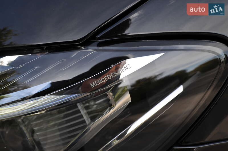 Седан Mercedes-Benz E-Class 2018 в Києві
