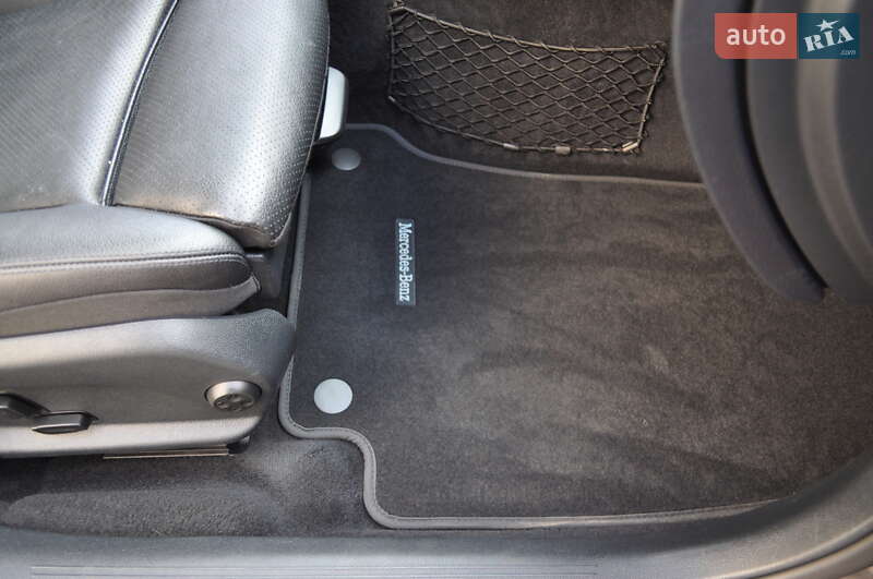 Седан Mercedes-Benz E-Class 2018 в Києві