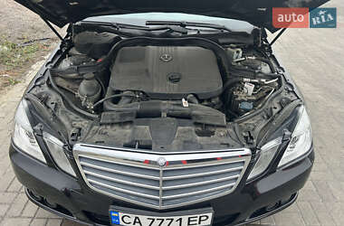 Седан Mercedes-Benz E-Class 2009 в 