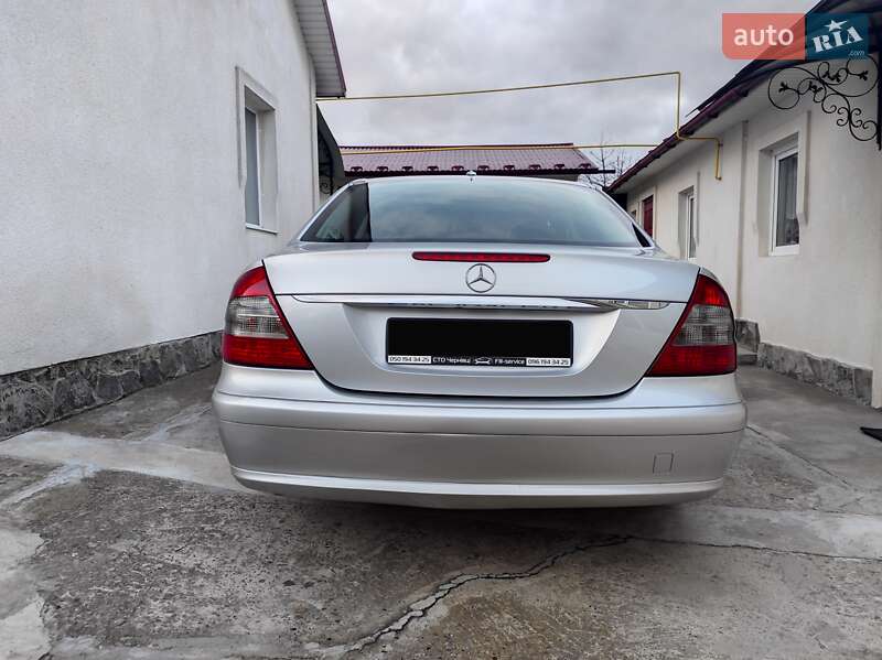 Седан Mercedes-Benz E-Class 2007 в Черновцах