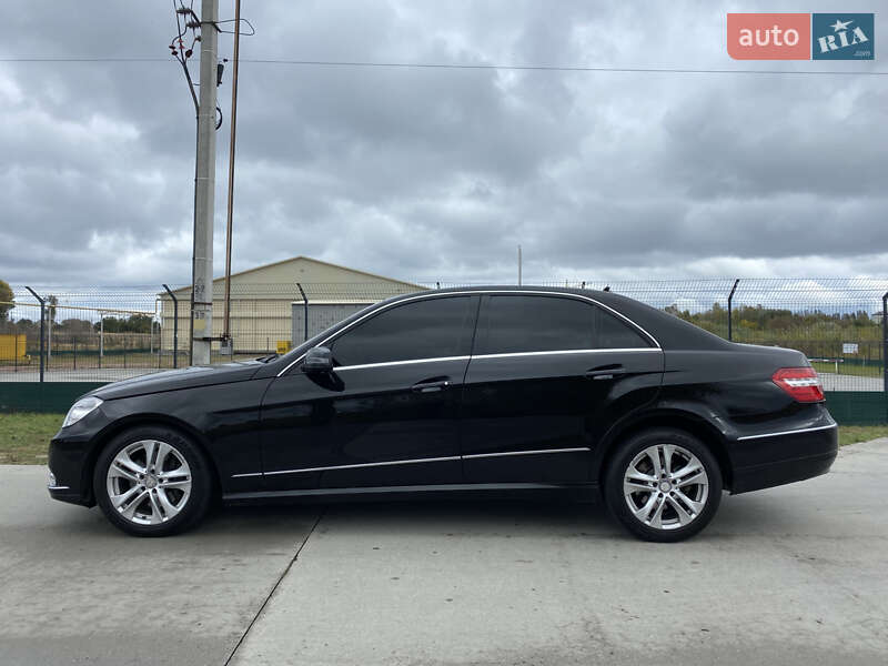 Седан Mercedes-Benz E-Class 2011 в Києві фото 6 Седан Mercedes-Benz E-Class 2011 в Києві