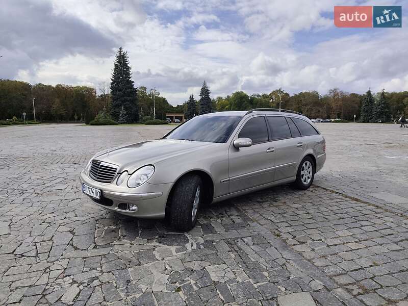 Універсал Mercedes-Benz E-Class 2004 в Харкові