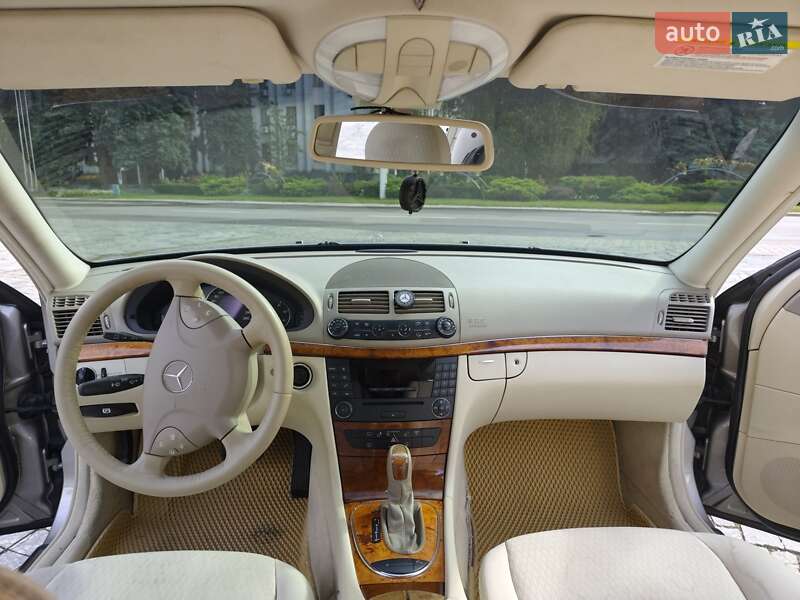 Універсал Mercedes-Benz E-Class 2004 в Харкові