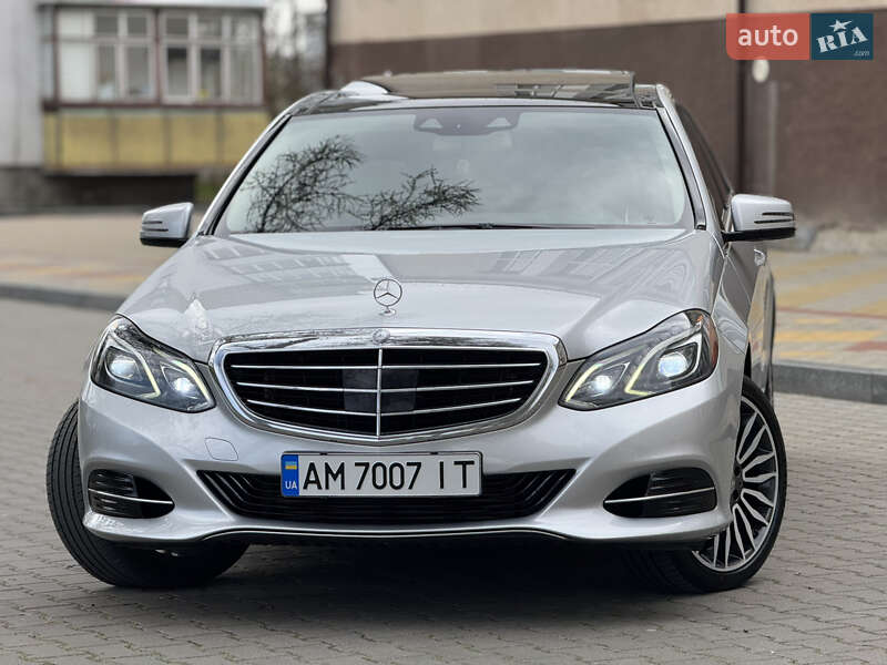Седан Mercedes-Benz E-Class 2014 в Звягелі