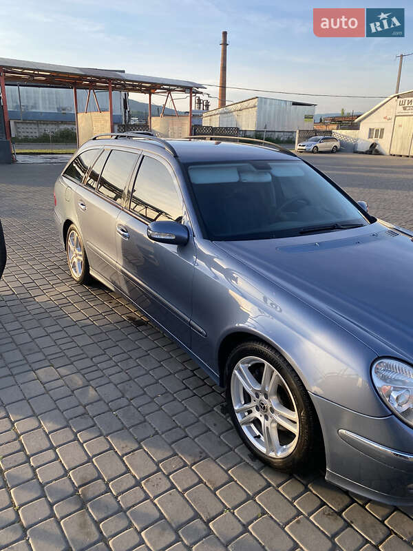 Універсал Mercedes-Benz E-Class 2003 в Мукачевому