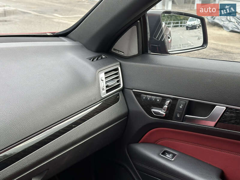 Кабриолет Mercedes-Benz E-Class 2016 в Киеве