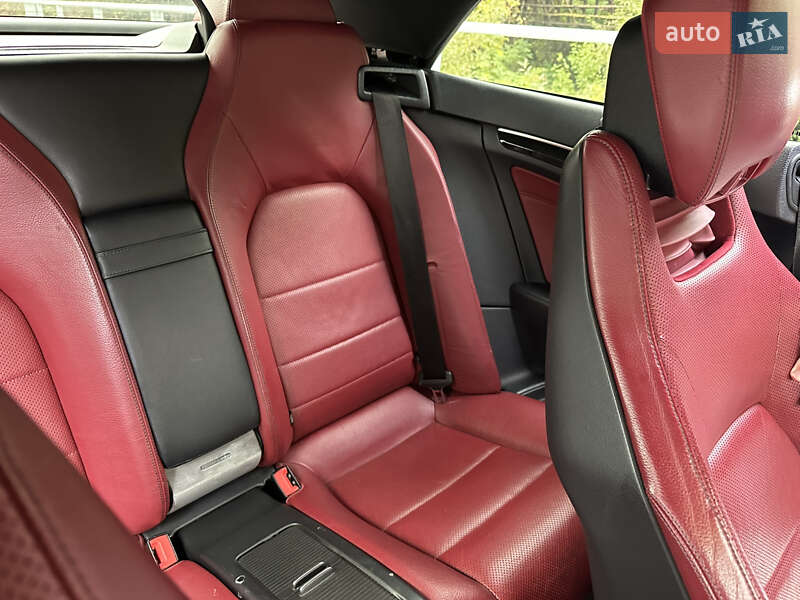 Кабриолет Mercedes-Benz E-Class 2016 в Киеве
