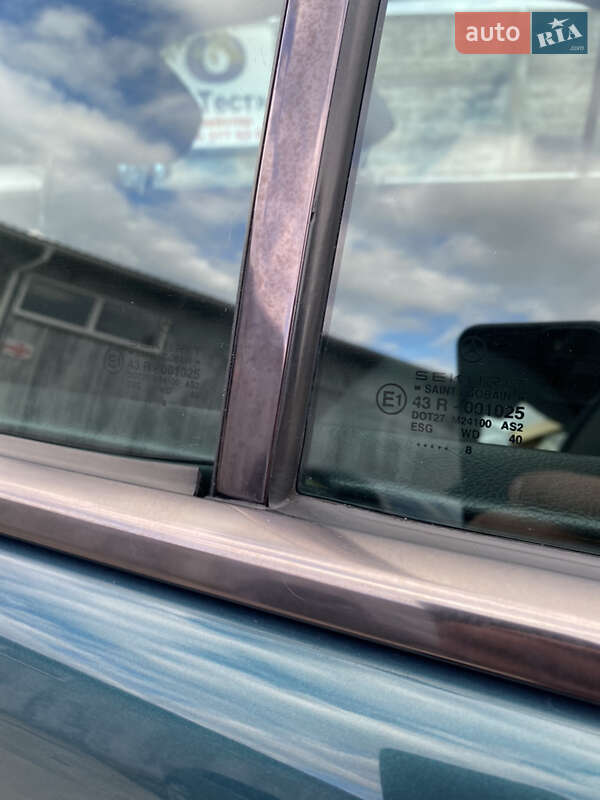 Седан Mercedes-Benz E-Class 1999 в Калуші