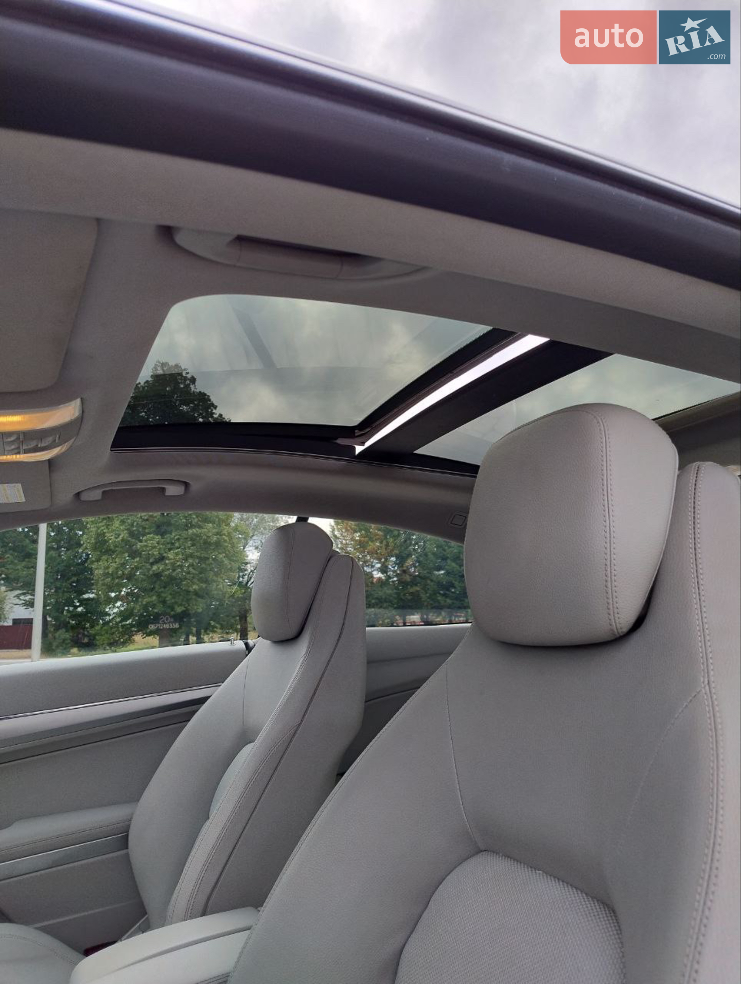 2010 Mercedes-Benz E-klasse - мініатюра 19