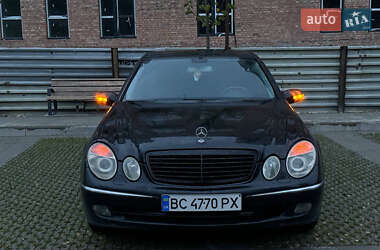 Седан Mercedes-Benz E-Class 2003 в Самборі