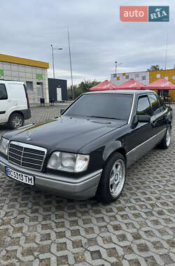 Седан Mercedes-Benz E-Class 1995 в 
