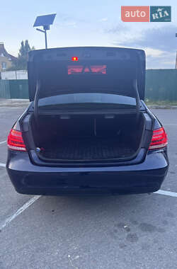 Седан Mercedes-Benz E-Class 2013 в 