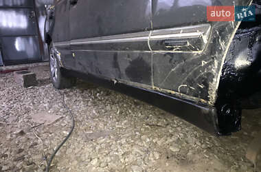 Седан Mercedes-Benz E-Class 2001 в 