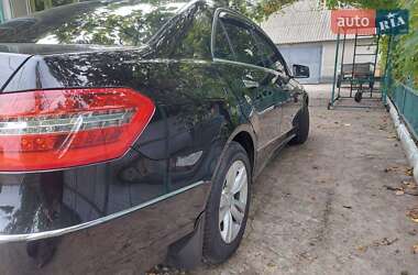 Седан Mercedes-Benz E-Class 2010 в 