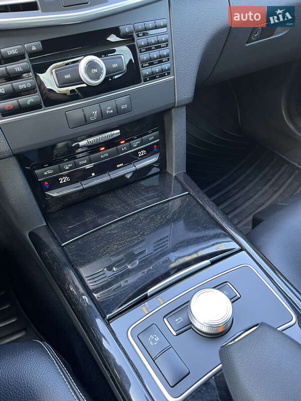 Седан Mercedes-Benz E-Class 2011 в Днепре фото 25 Седан Mercedes-Benz E-Class 2011 в Днепре