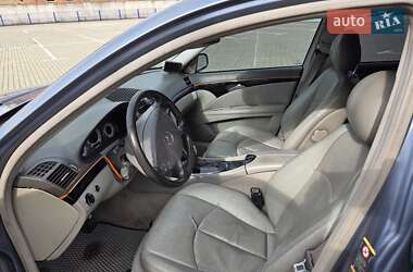 Седан Mercedes-Benz E-Class 2003 в 