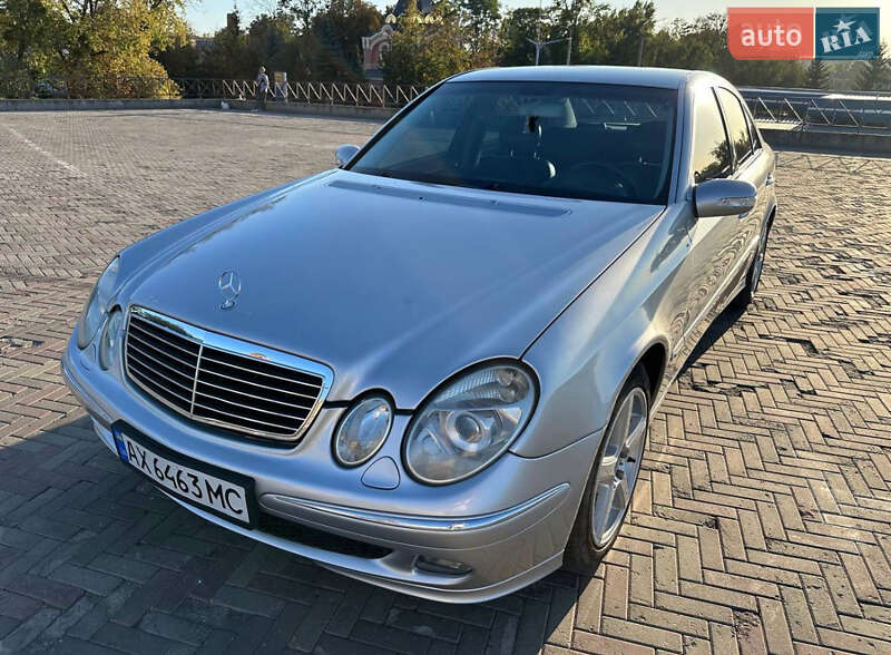 Седан Mercedes-Benz E-Class 2005 в Слов'янську