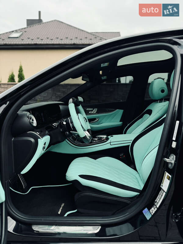 Седан Mercedes-Benz E-Class 2016 в Рівному