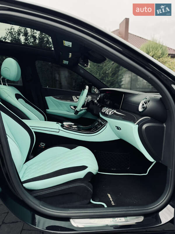 Седан Mercedes-Benz E-Class 2016 в Рівному