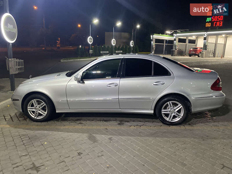 Седан Mercedes-Benz E-Class 2008 в Харькове