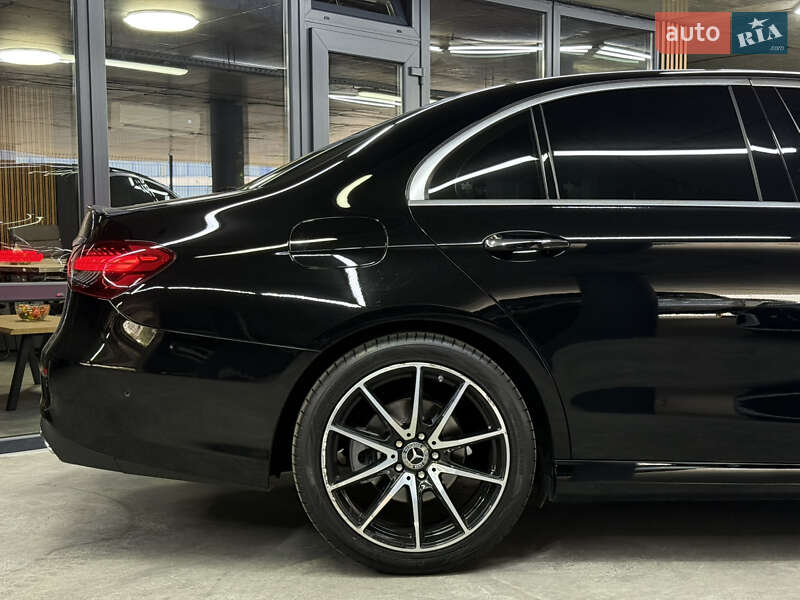 Седан Mercedes-Benz E-Class 2021 в Одесі