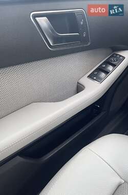 Универсал Mercedes-Benz E-Class 2011 в 