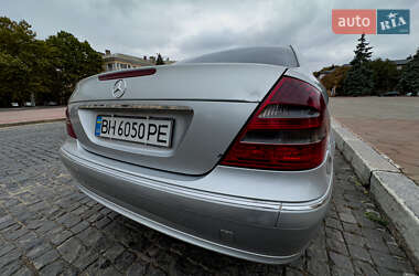 Седан Mercedes-Benz E-Class 2003 в 
