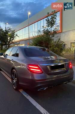 Седан Mercedes-Benz E-Class 2017 в  Седан Mercedes-Benz E-Class 2017 в
