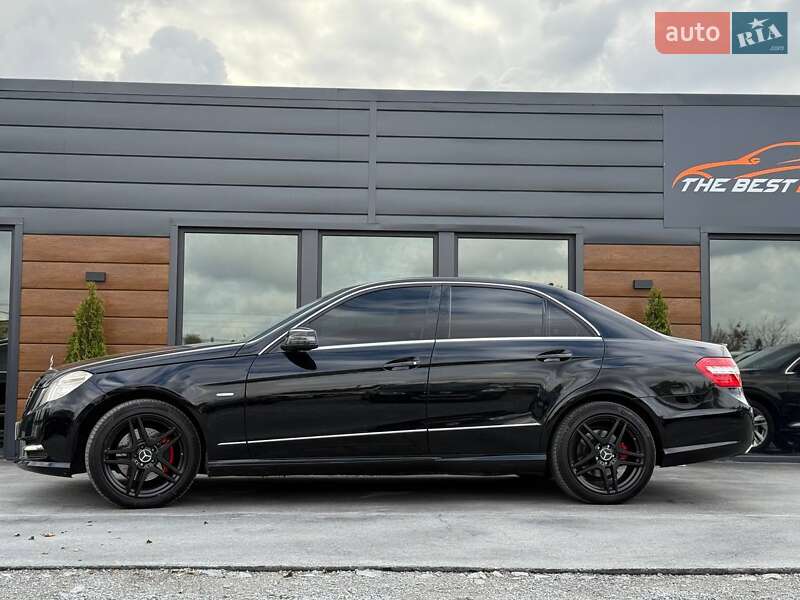 Седан Mercedes-Benz E-Class 2012 в Рівному