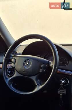 Седан Mercedes-Benz E-Class 2007 в 