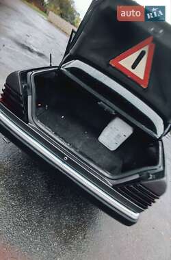 Седан Mercedes-Benz E-Class 1991 в 