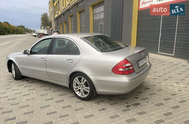 Седан Mercedes-Benz E-Class 2003 в 