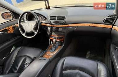 Седан Mercedes-Benz E-Class 2005 в 