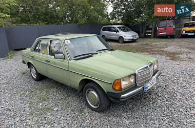 Седан Mercedes-Benz E-Class 1979 в Одесі