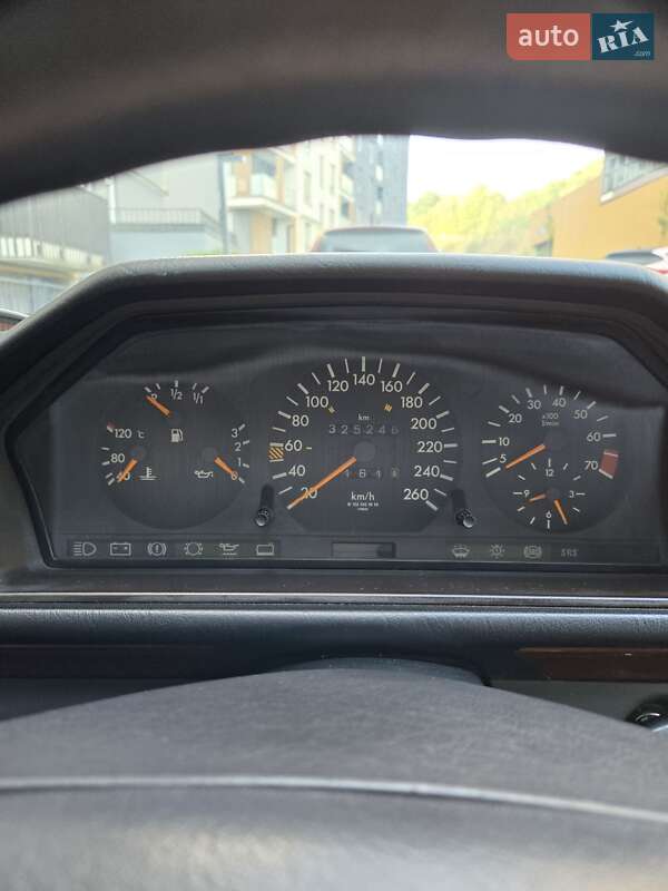 Седан Mercedes-Benz E-Class 1995 в Львове фото 15 Седан Mercedes-Benz E-Class 1995 в Львове